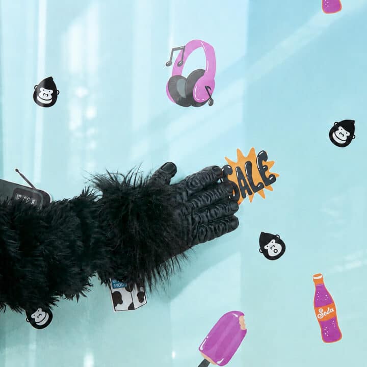 Gorilla hand glass
